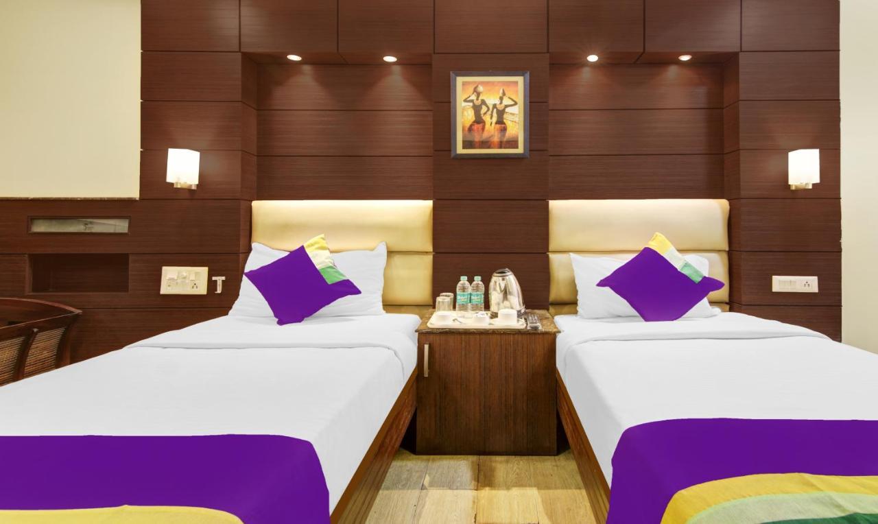 Treebo Trend Elite Hotel New Delhi Bagian luar foto