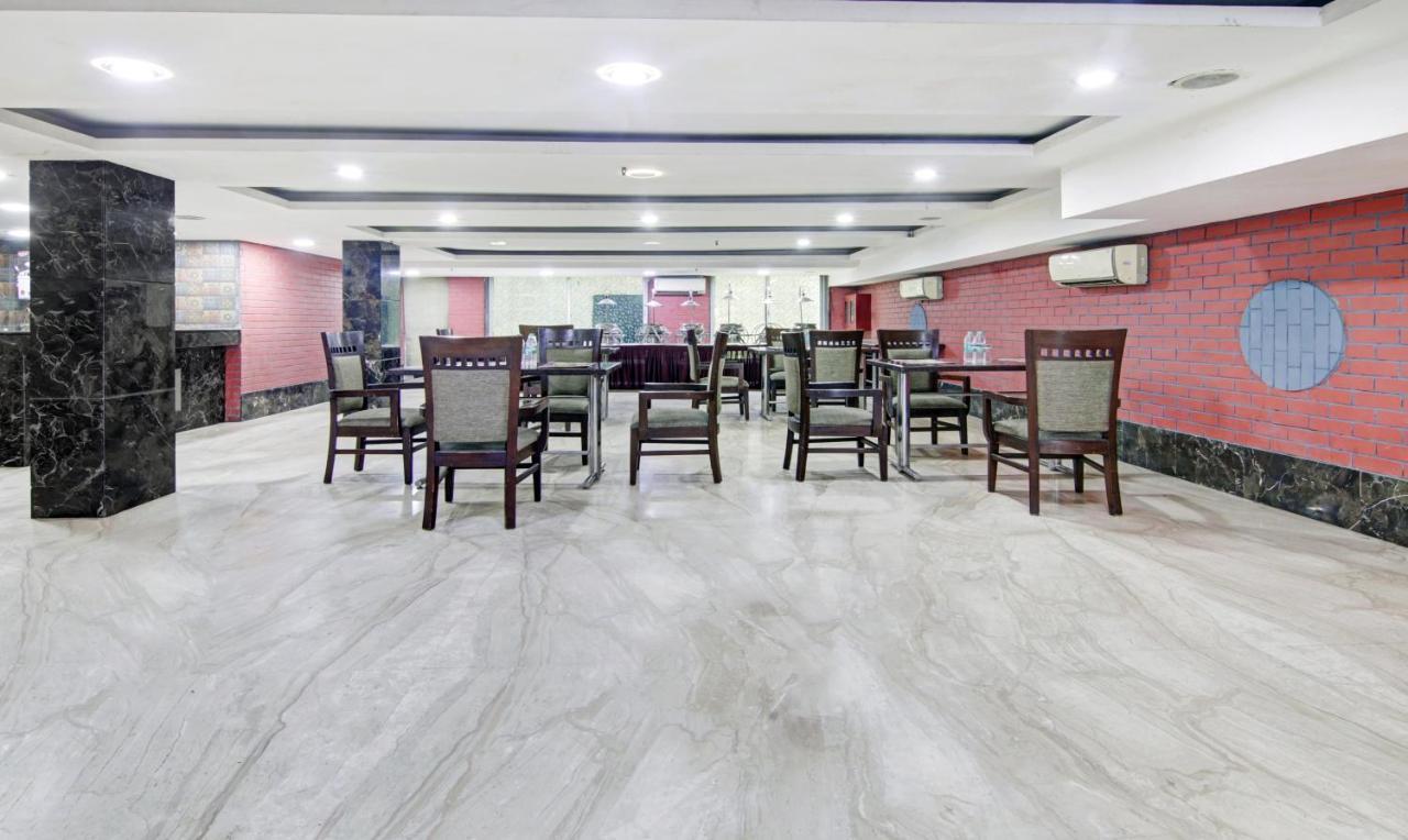 Treebo Trend Elite Hotel New Delhi Bagian luar foto
