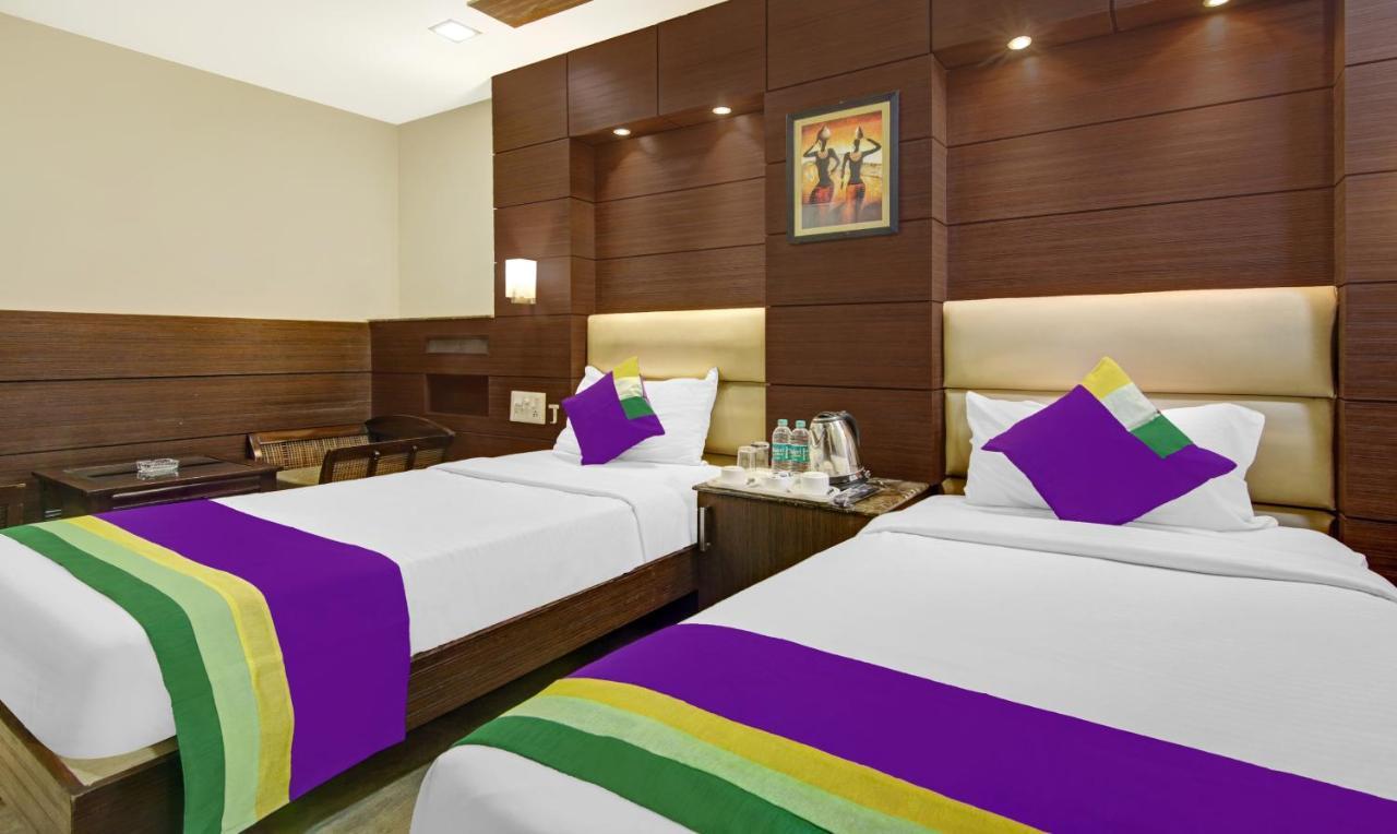 Treebo Trend Elite Hotel New Delhi Bagian luar foto