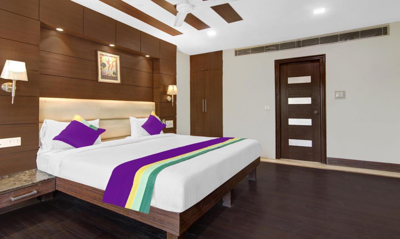 Treebo Trend Elite Hotel New Delhi Bagian luar foto